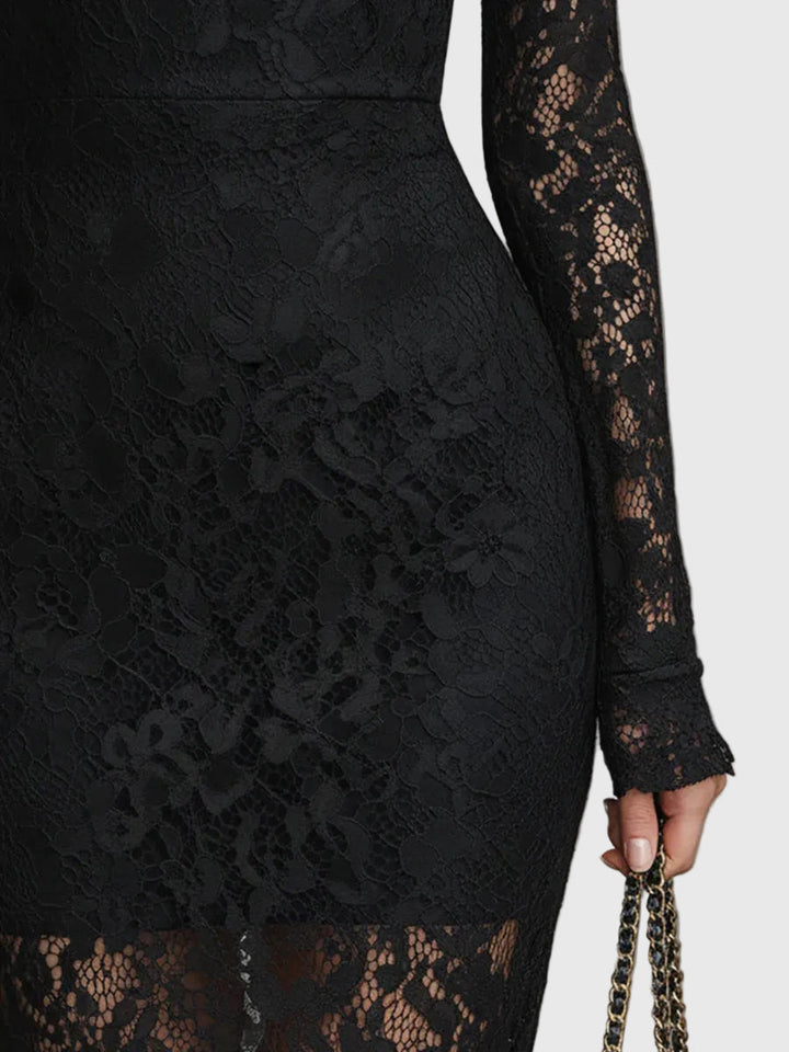 Mónica | Vestido Maxi Acampanado de Encaje Elegante